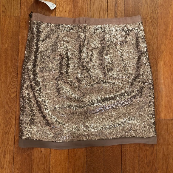 NWT Forever 21 Skirt Bronze Sequins Sz: M - Picture 3 of 5